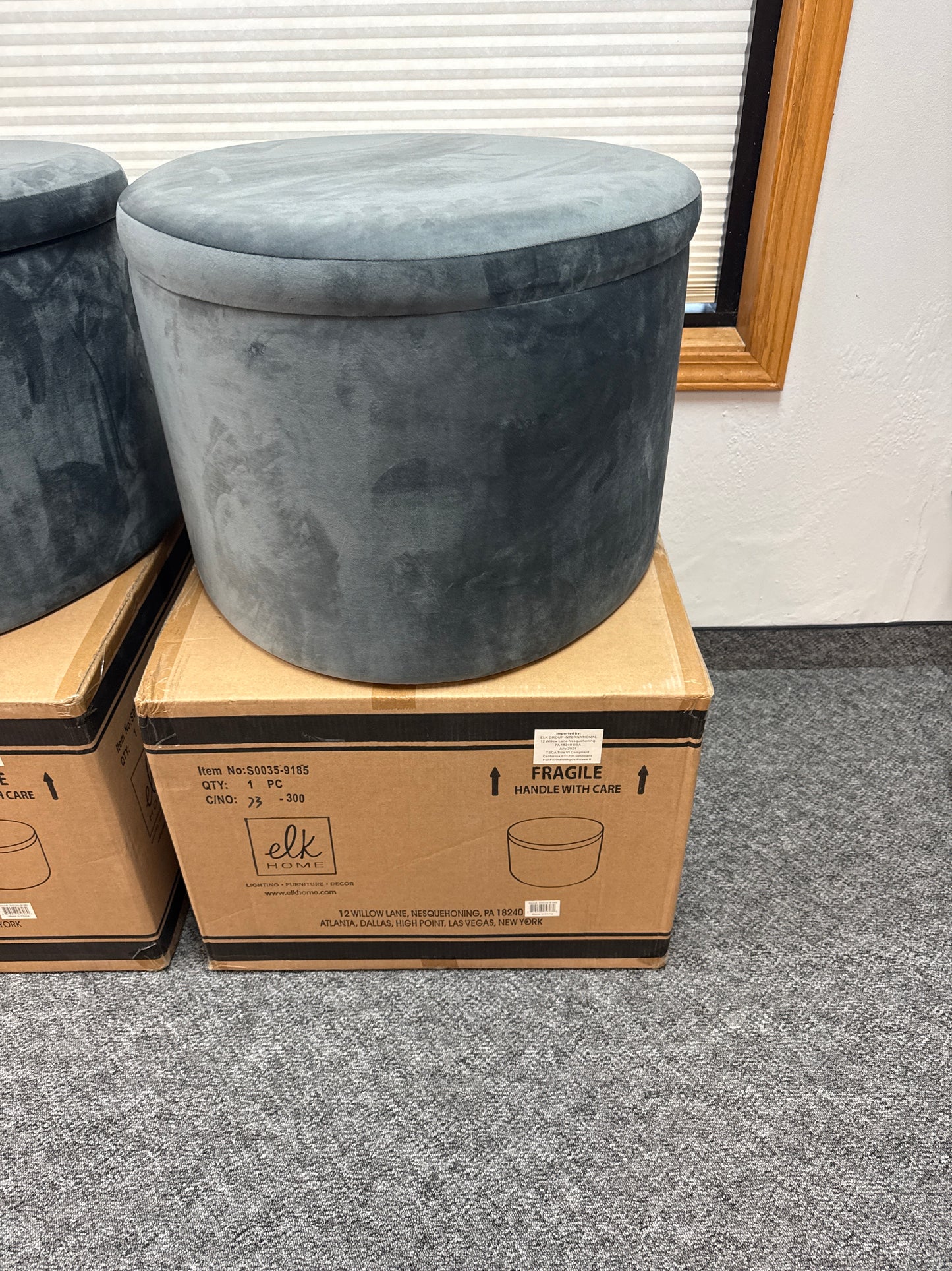 Ottoman & Storage (Linder)