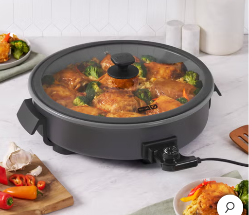 Dash 14 Inch Family Skillet