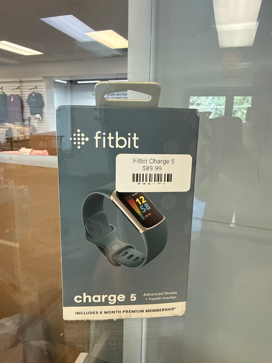 Fitbit Charge 5