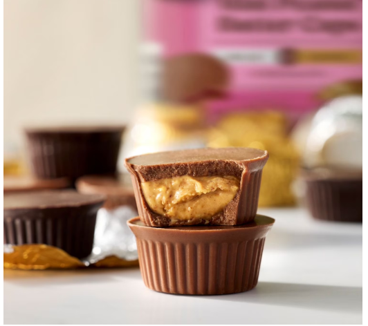 Member's Mark Mini Peanut Butter Cups, Milk & Dark Chocolate Candy, 30 oz.